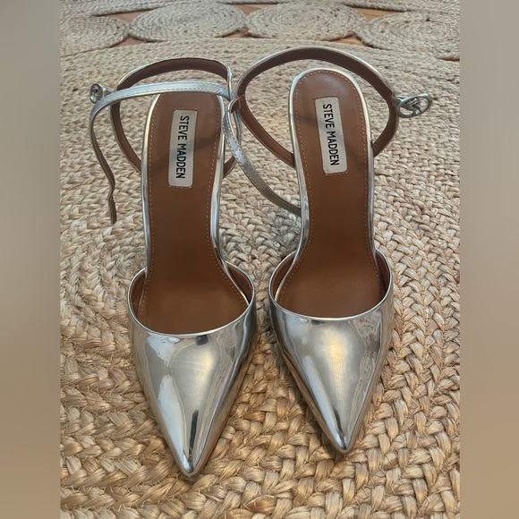 COPY - Steve Madden silver sling back pumps - Picture 3 of 4